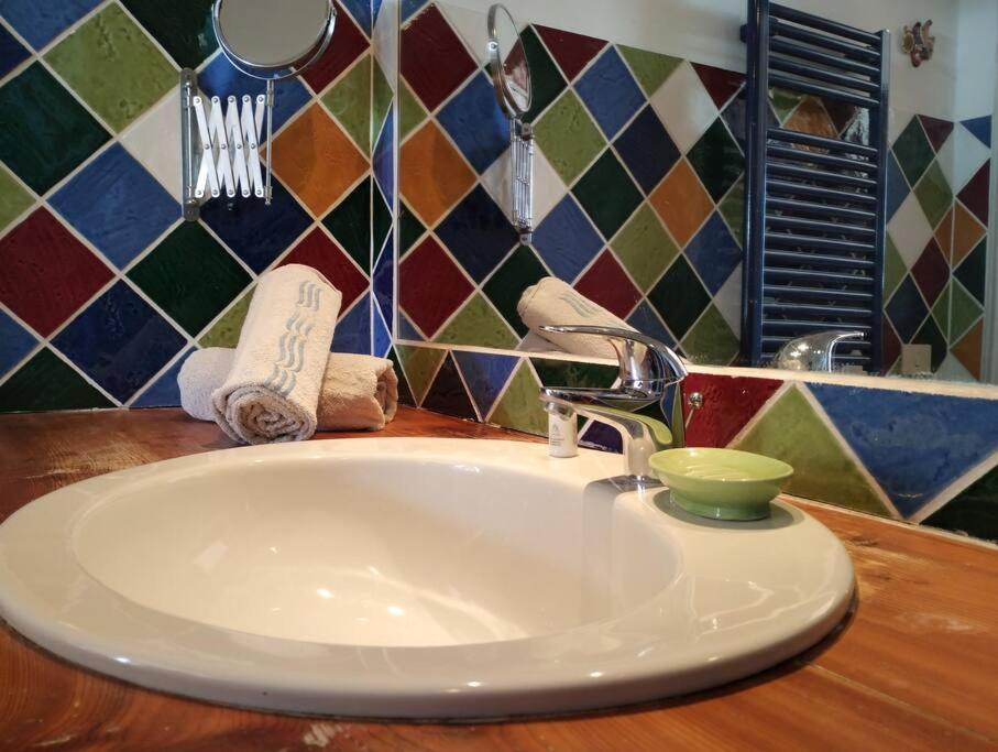 Dimora Torlonia - Elegance & Light In Apartment